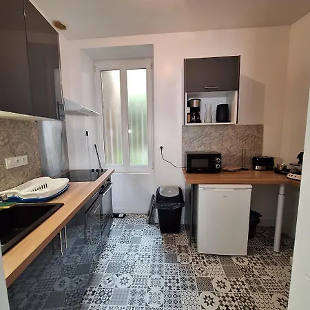 Rdc Centre - Local Vélos Disponible Mayenne